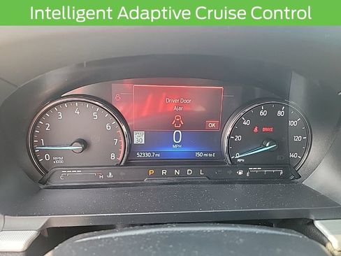 Used 2022 Ford Explorer XLT w/ Equipment Group 202A AWD/4WD image 23