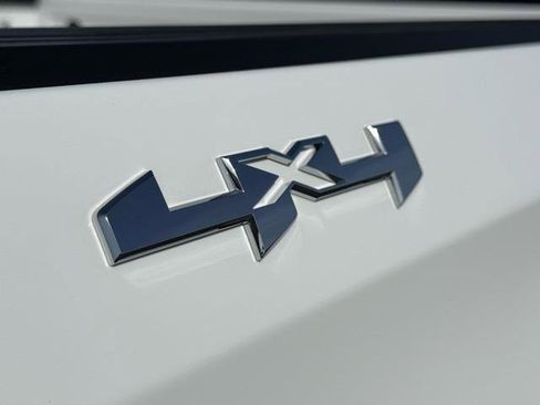 Used 2025 GMC Sierra 1500 Pro w/ Pro Value Package image 16