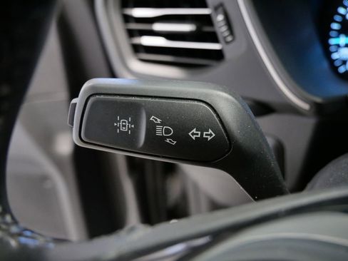 Used 2022 Ford Escape SEL image 26