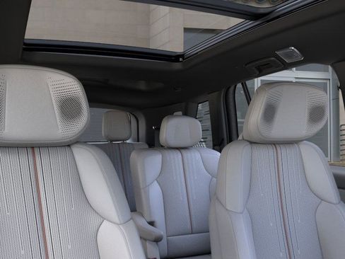 New 2026 Cadillac Vistiq Sport w/ LPO, Floor Liner Package image 24