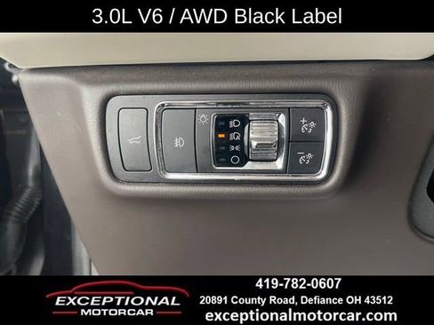 Used 2023 Lincoln Aviator Black Label AWD/4WD image 35