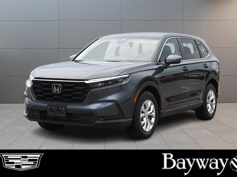 Used 2025 Honda CR-V LX image 1
