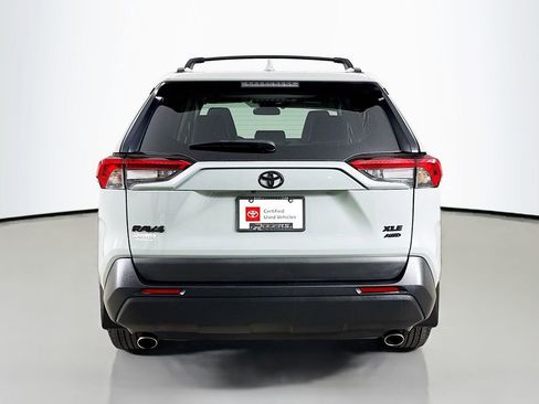 Certified 2022 Toyota RAV4 XLE Premium AWD/4WD image 7
