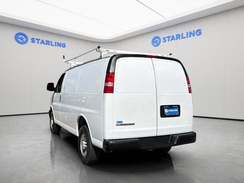Used 2023 Chevrolet Express 2500 w/ Driver Convenience Package RWD image 6