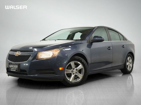 Used 2014 Chevrolet Cruze LT image 1