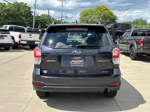 Used 2017 Subaru Forester 2.5i Premium w/ All-Weather Package AWD/4WD image 13