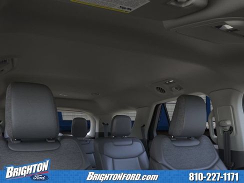 Used 2026 Ford Explorer Active w/ Active Comfort Package AWD/4WD image 17