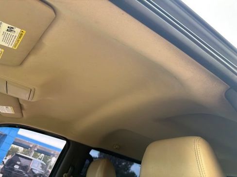 Used 2010 Ford F150 XLT AWD/4WD image 12