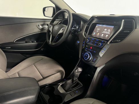 Used 2018 Hyundai Santa Fe Sport w/ 2.4L Value Package 02 FWD image 22