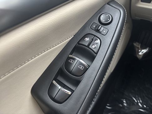 Used 2019 Nissan Maxima 3.5 SV w/ Floor Mat Group image 30