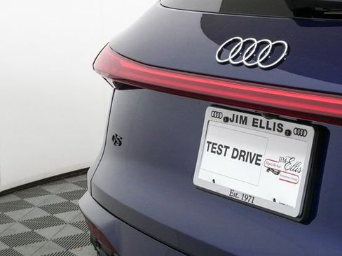 New 2025 Audi Q5 Premium Plus image 37