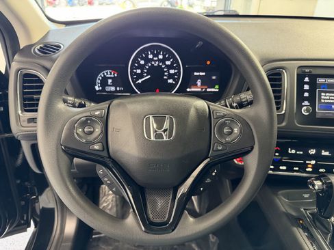 Used 2019 Honda HR-V EX image 16