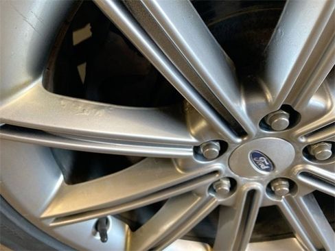 Used 2013 Ford Flex Limited image 35