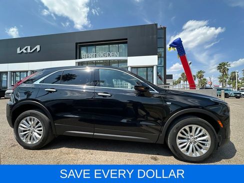 Used 2024 Cadillac XT4 Luxury FWD image 4