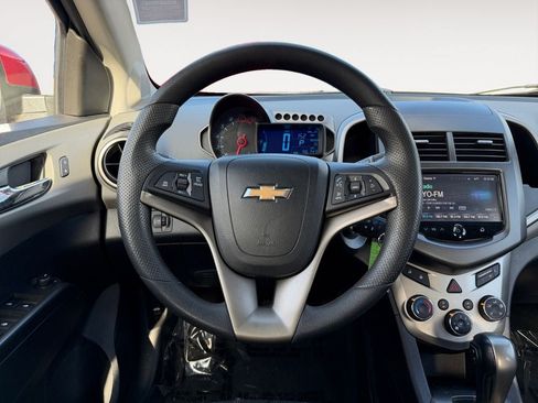 Used 2016 Chevrolet Sonic LT w/ Wheels and Fog Lamp Package FWD image 13