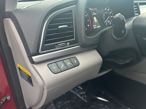 Used 2017 Hyundai Elantra Limited w/ Limited Ultimate Package 05 image 21