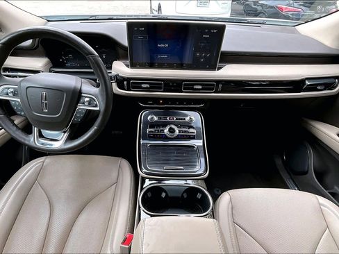 Used 2023 Lincoln Nautilus Reserve w/ Equipment Group 201A image 15