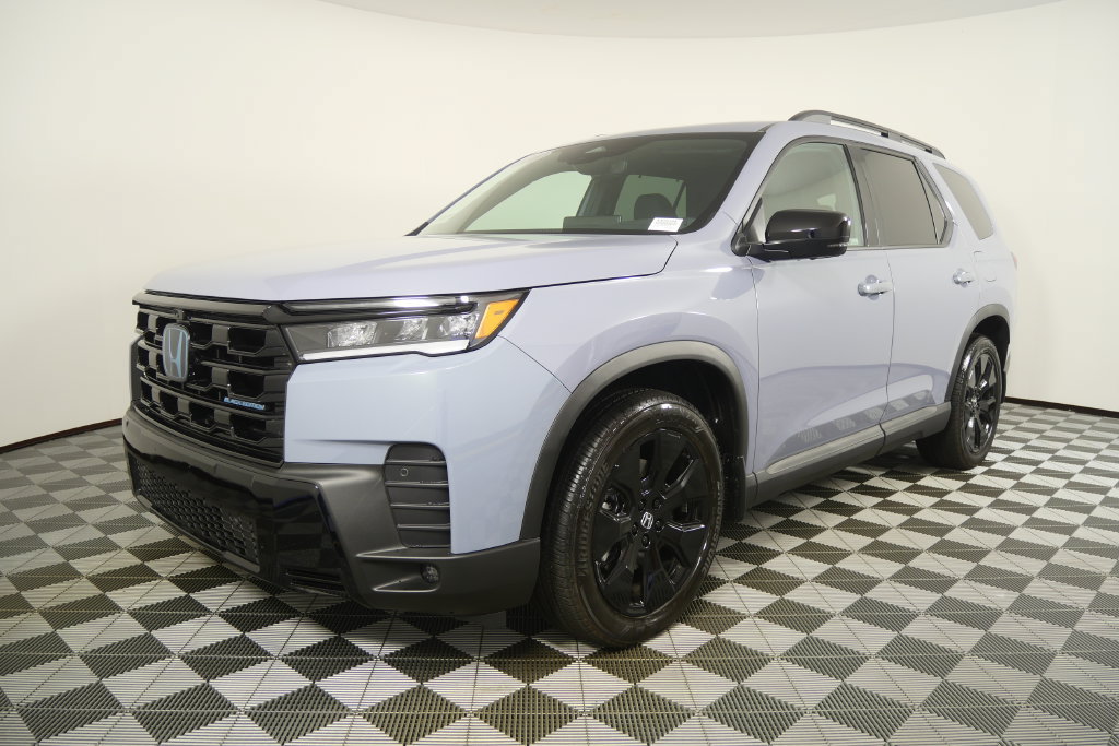 Used 2026 Honda Pilot Black Edition image 8
