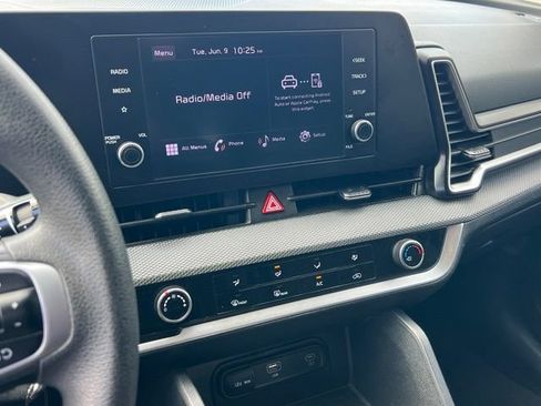 Certified 2024 Kia Sportage LX AWD/4WD image 19