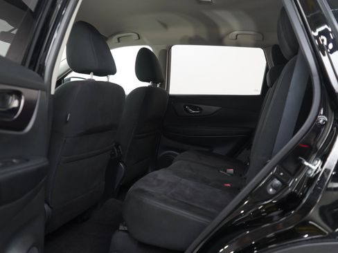 Used 2015 Nissan Rogue S AWD/4WD image 17