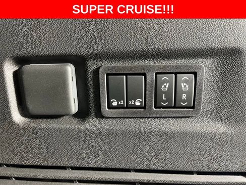 New 2026 Chevrolet Suburban High Country AWD/4WD image 22