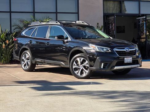 Used 2022 Subaru Outback Limited image 3