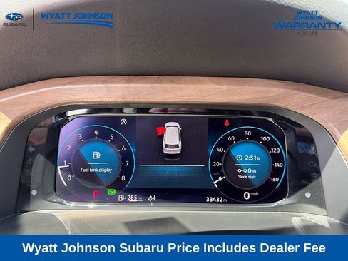 Used 2025 Volkswagen Atlas SE AWD/4WD image 17