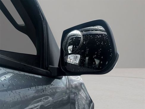 Used 2018 Chevrolet Colorado Z71 image 17