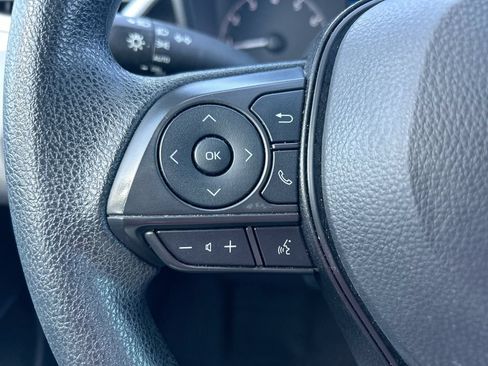 Used 2024 Toyota Corolla LE FWD image 15