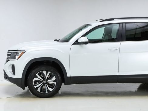 New 2026 Volkswagen Atlas SE FWD image 41