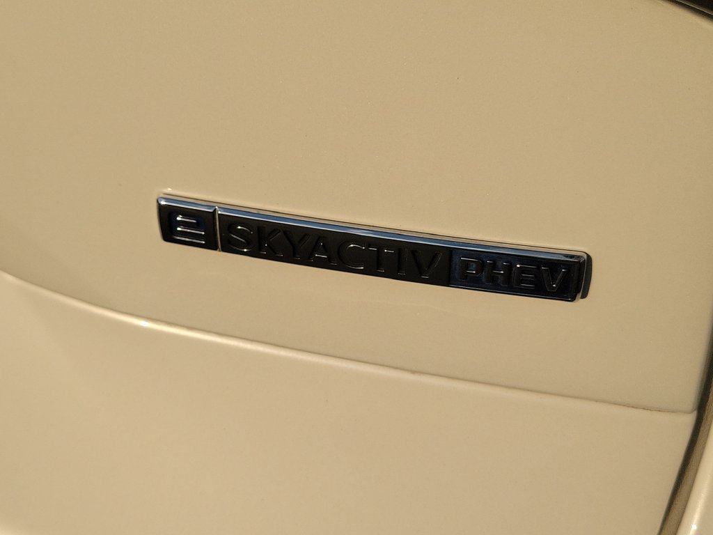 Used 2024 MAZDA CX-90 Plug-In Hybrid w/ Premium Plus AWD/4WD image 29