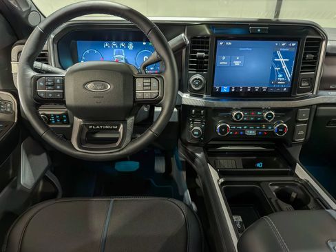 Used 2026 Ford F450 Platinum AWD/4WD image 13