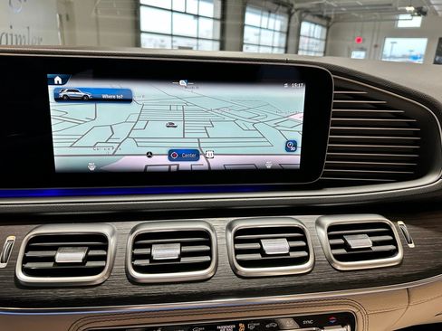 Certified 2026 Mercedes-Benz GLE 450 4MATIC image 9
