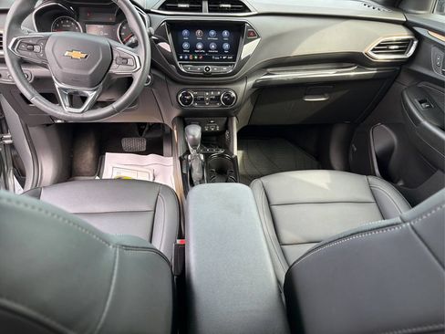 Used 2023 Chevrolet TrailBlazer ACTIV w/ Technology Package AWD/4WD image 18