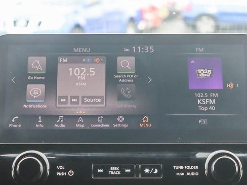 Used 2021 Nissan Armada SL w/ Captain's Chairs Package image 13