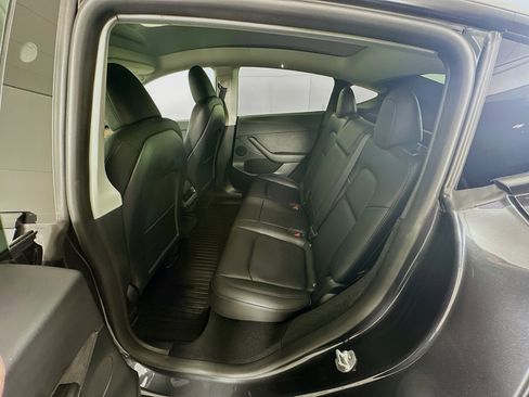 Used 2024 Tesla Model Y Long Range image 26