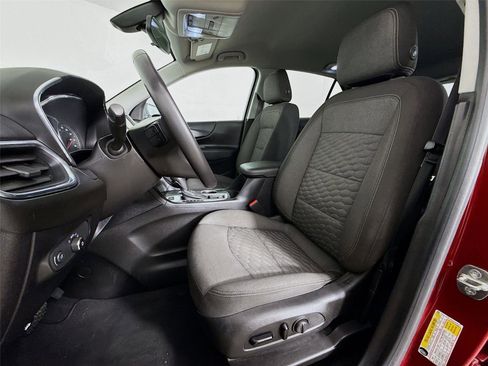 Used 2019 Chevrolet Equinox LT AWD/4WD image 21