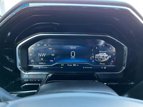 Used 2024 Chevrolet Silverado 2500 LT image 19