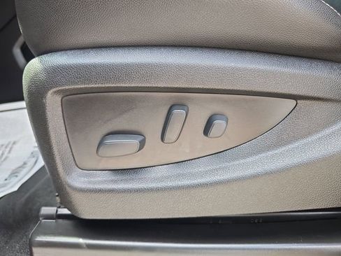 Certified 2017 Chevrolet Silverado 2500 LTZ w/ Duramax Plus Package image 18