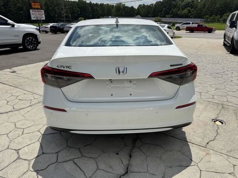 Used 2022 Honda Civic Touring image 12
