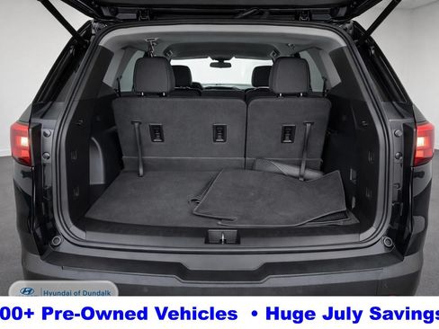 Used 2021 Chevrolet Traverse LS AWD/4WD image 19