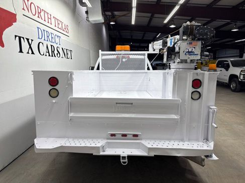 Used 2016 GMC Sierra 3500 4x4 Crew Cab w/ Sierra Convenience Package image 5