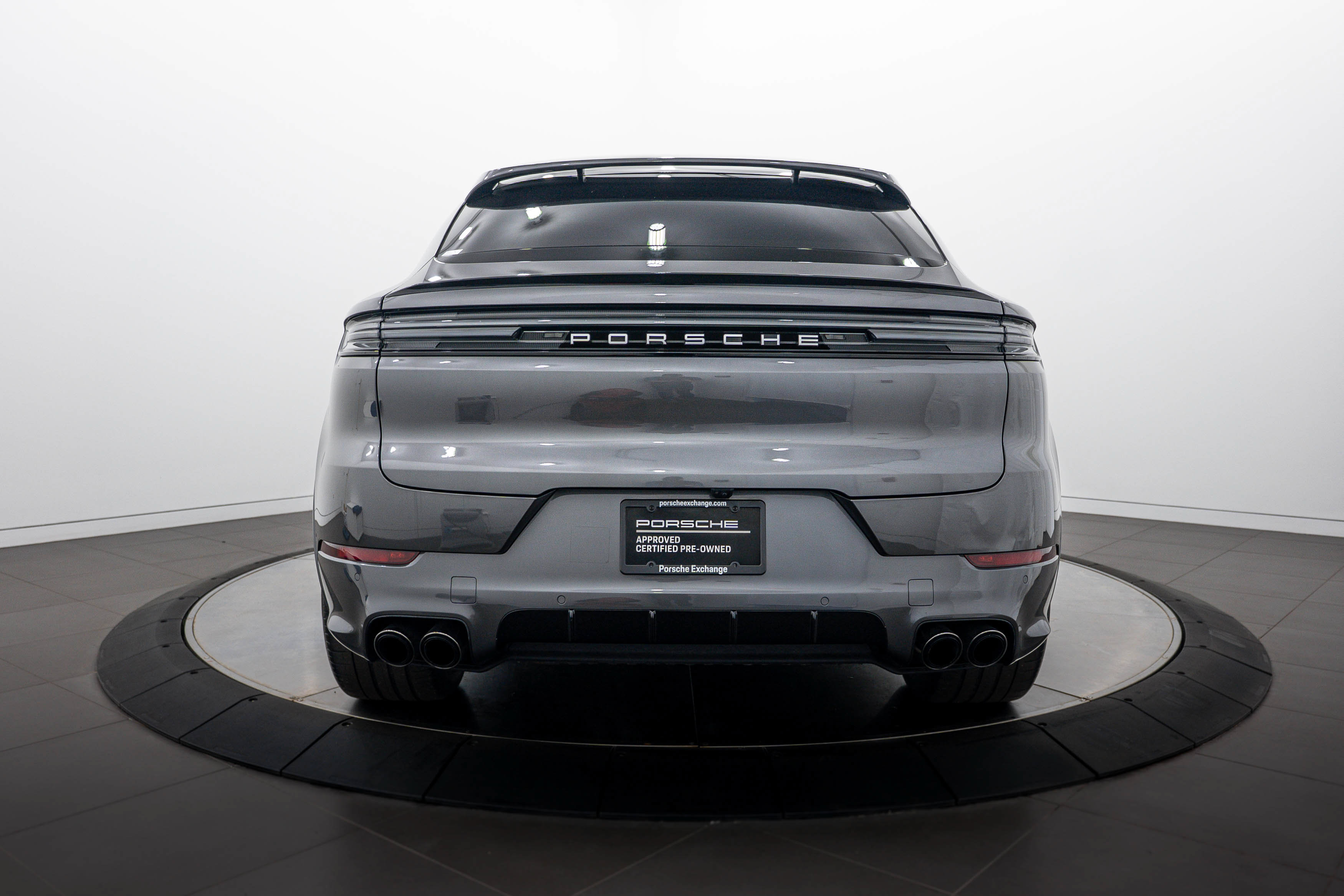 Certified 2024 Porsche Cayenne S AWD/4WD image 6