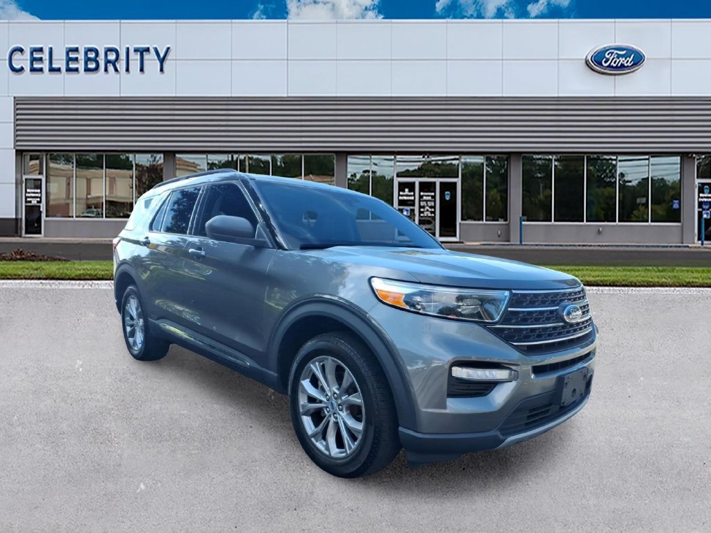 Used 2023 Ford Explorer XLT w/ Equipment Group 202A AWD/4WD image 1