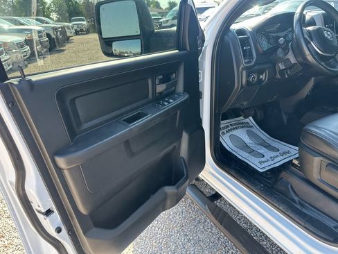 Used 2023 RAM 3500 Tradesman w/ Safety Group AWD/4WD image 34