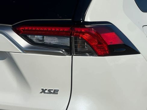 Certified 2022 Toyota RAV4 XSE AWD/4WD image 34