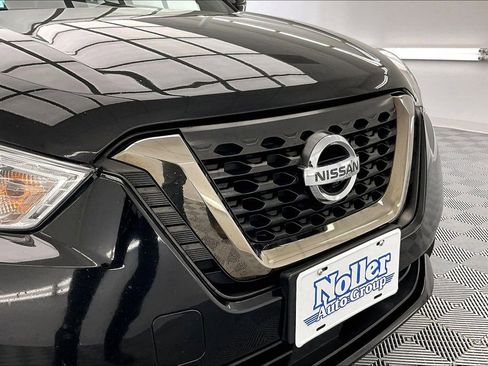 Used 2020 Nissan Kicks SR FWD image 28