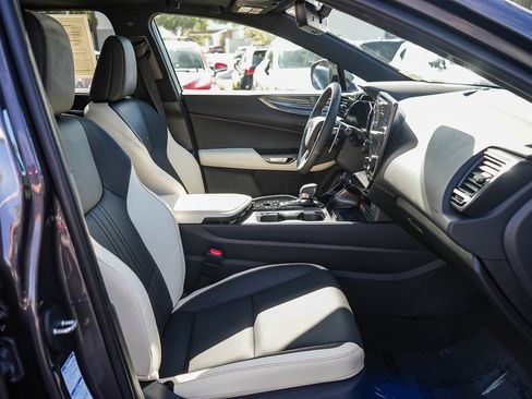 Used 2023 Lexus NX 350 AWD image 16