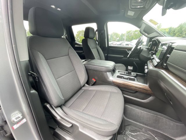 Used 2025 GMC Sierra 1500 Elevation AWD/4WD image 29