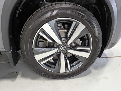 Used 2021 Nissan Rogue SL AWD/4WD image 3